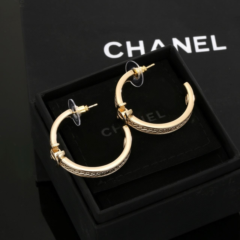 Ch**el earrings